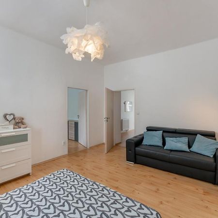 Apartman S Terasou Olomouc Ngoại thất bức ảnh