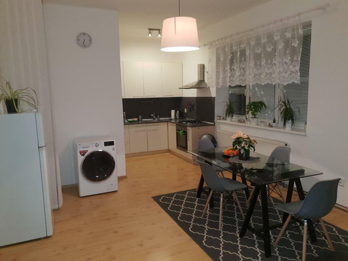 Apartman S Terasou Olomouc Ngoại thất bức ảnh